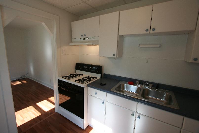 ENERGY EFFICIENT 1 BEDROOM APARTMENT PITTSBURGH PA