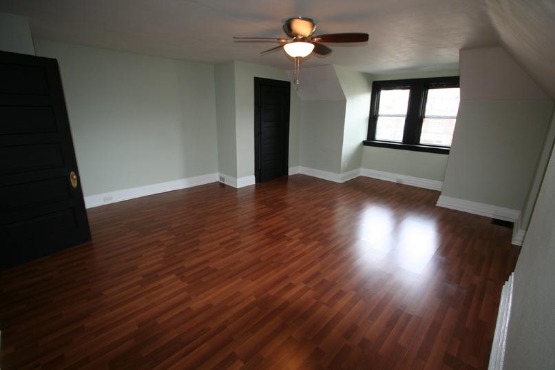 CLACHAN LTD LUXURY STUDIO APARTMENT NEAR DOWNTOWN PITTSBURGH